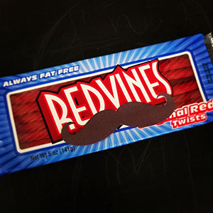 @redvinescandy